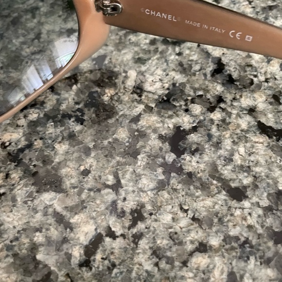 Chanel Sunglasses with Rhinestones - Picture 6 of 7